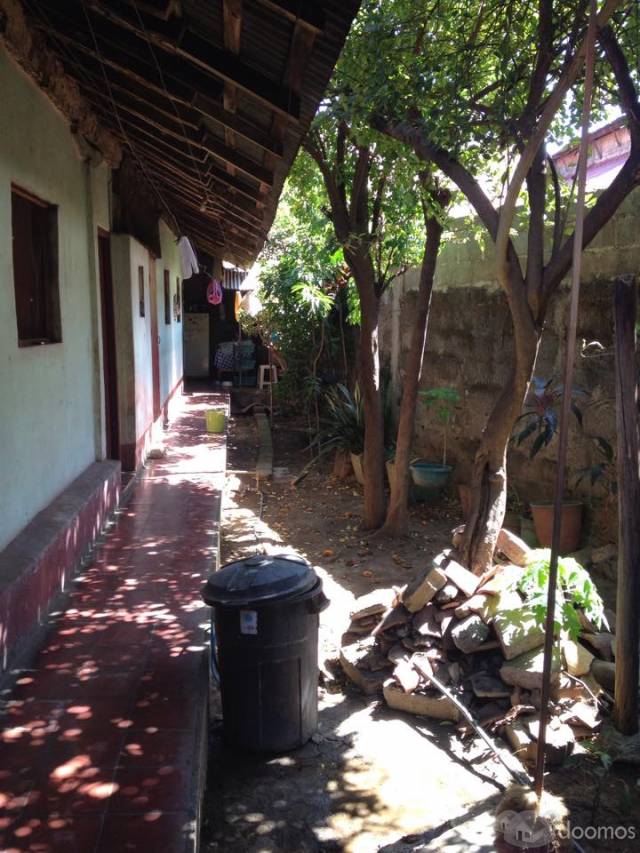 Venta de casa en el Centro (Zona Rosa) de León, nicaragua - 1