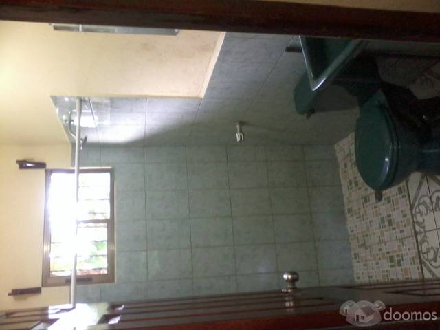 VENDO CASA CON TERRENO NEGOCIABLE  EN CARRET. TICUANTEPE - 7