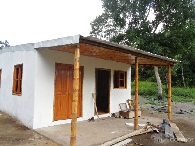 1 manzana con casa, 2 cabañas y una piscina - 1