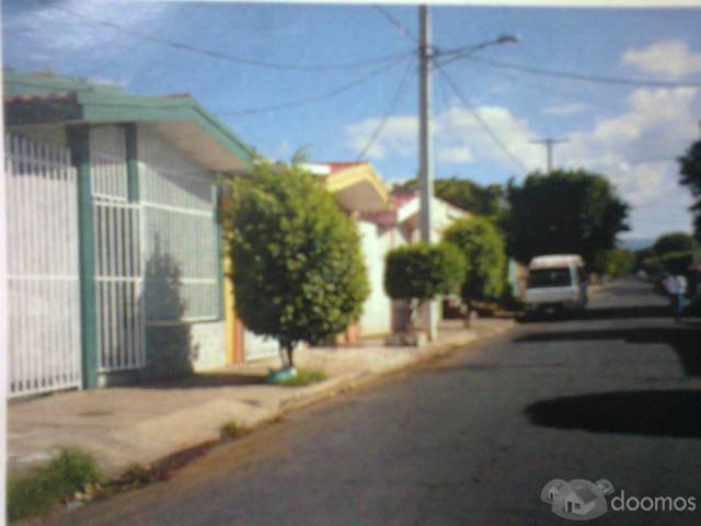 Alquilo casa en Barrio Campo Bruce - 1