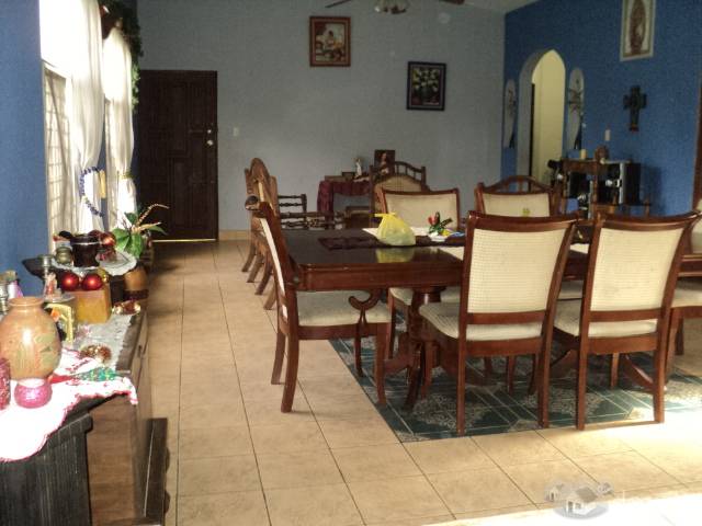Casa con Terreno - 2